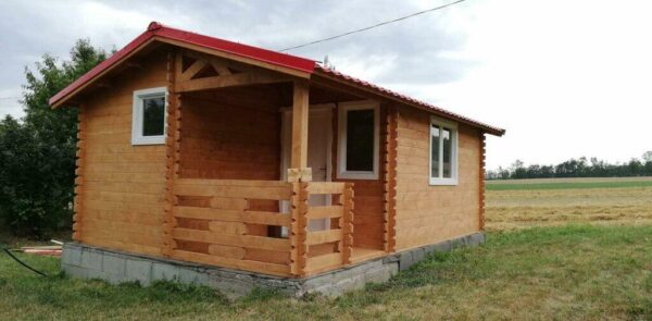 Mod. 4 Nemesi casetta 4x4m + bagno 2x2m + terrazza 2x2m
